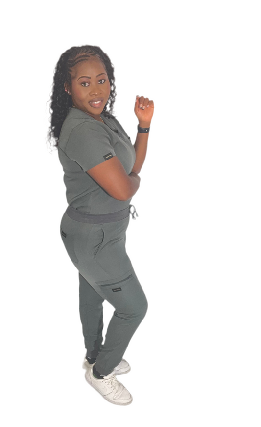 Women’s Gray scrub set