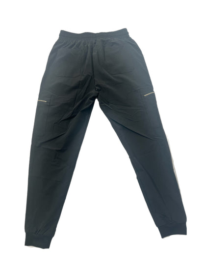 Womens 6 pockets pant, with no zipper in the private area.